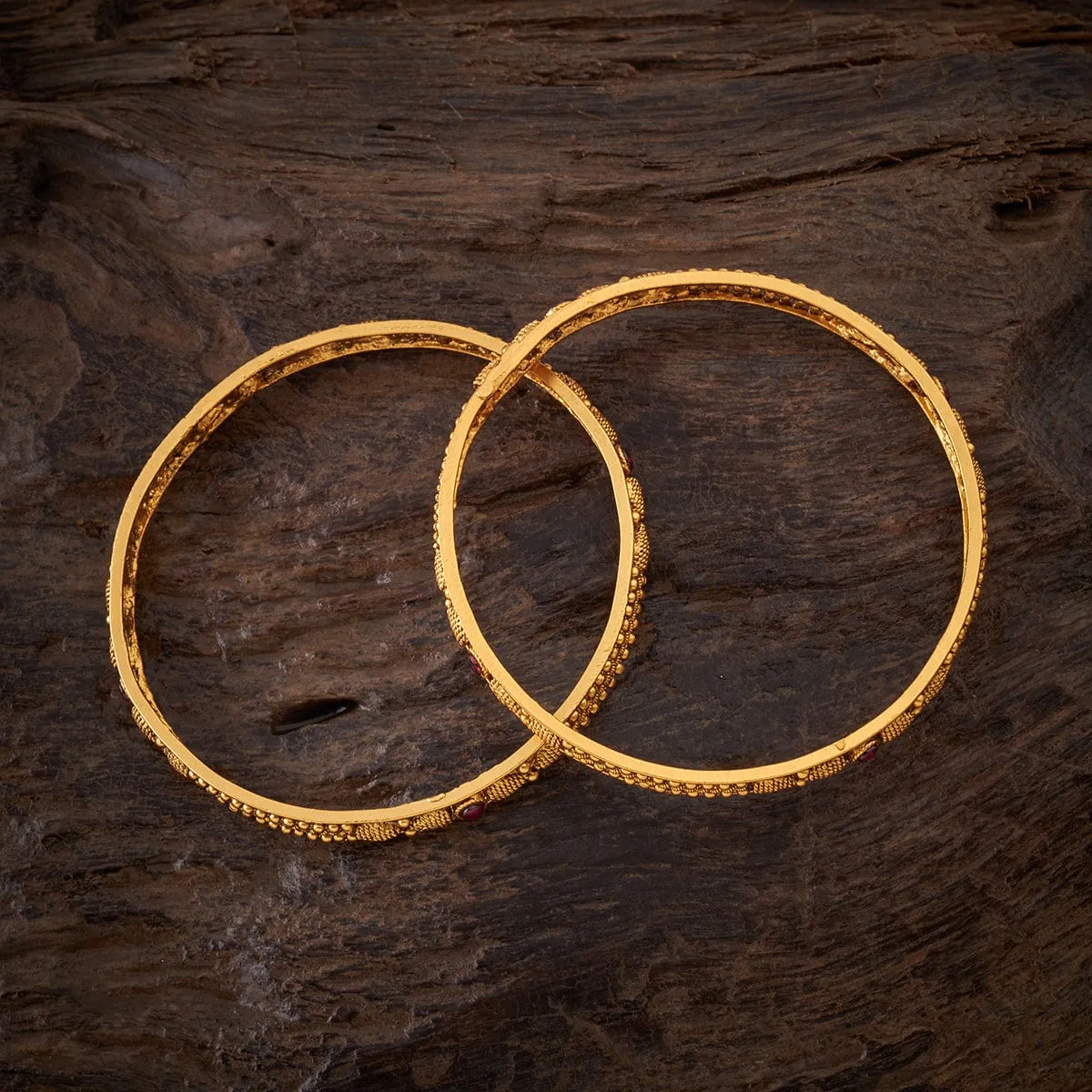 Antique Bangle 150356
